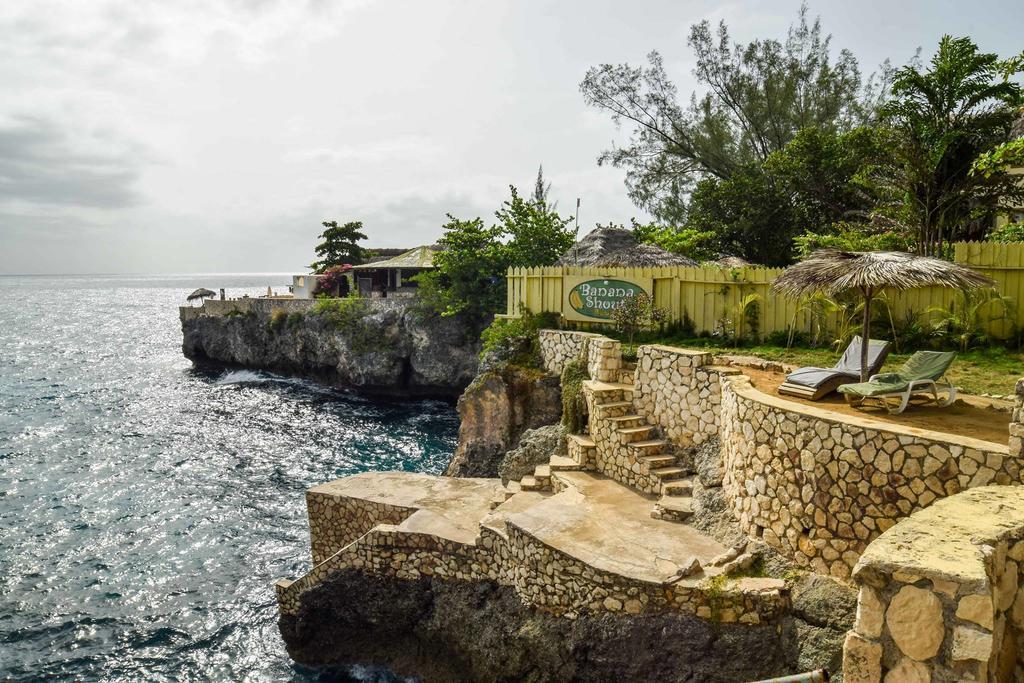Banana Shout Resort เนกริล ภายนอก รูปภาพ